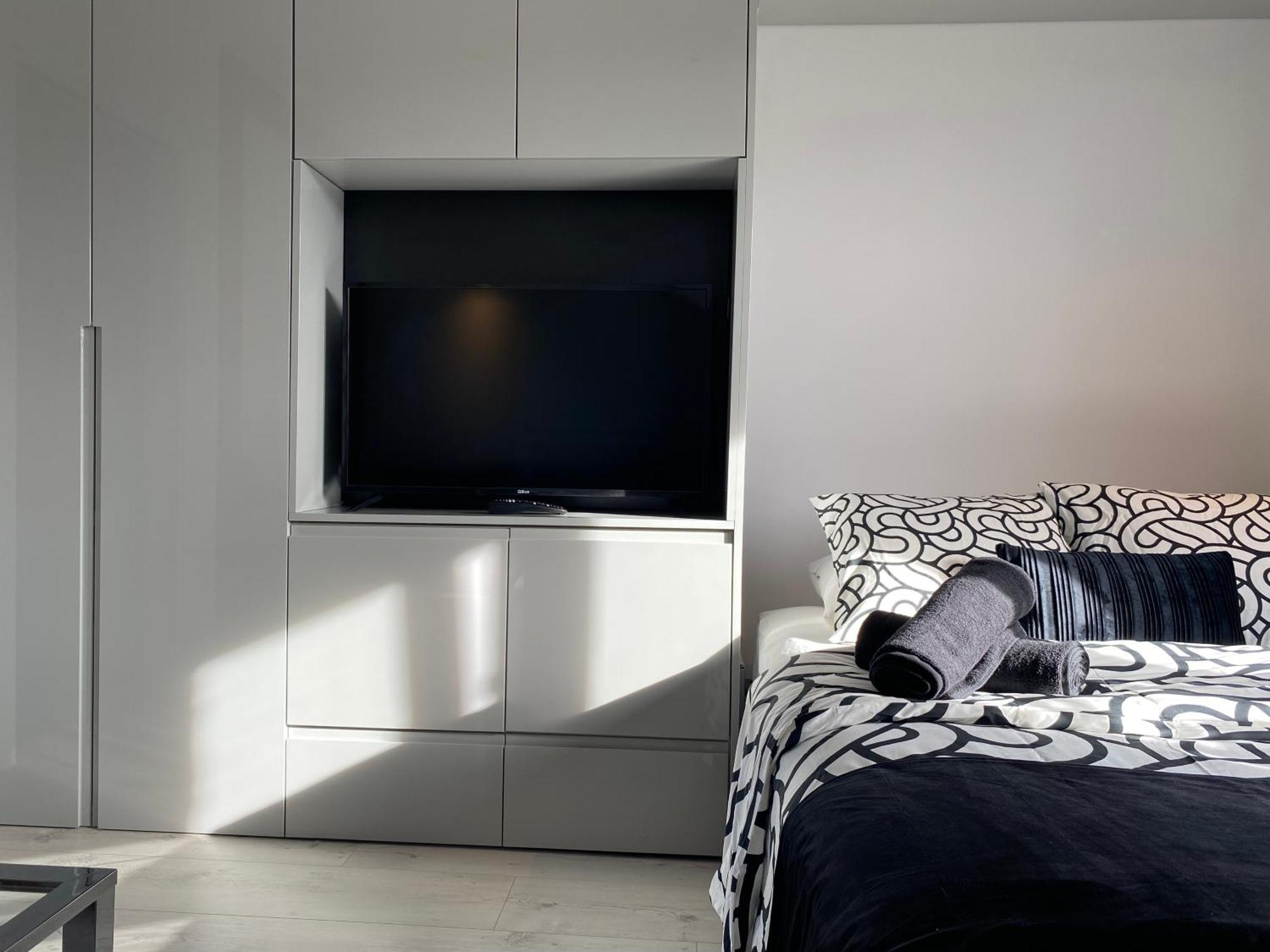 Lovers' Loft Apartment In Krakow - Orawska 7 エクステリア 写真