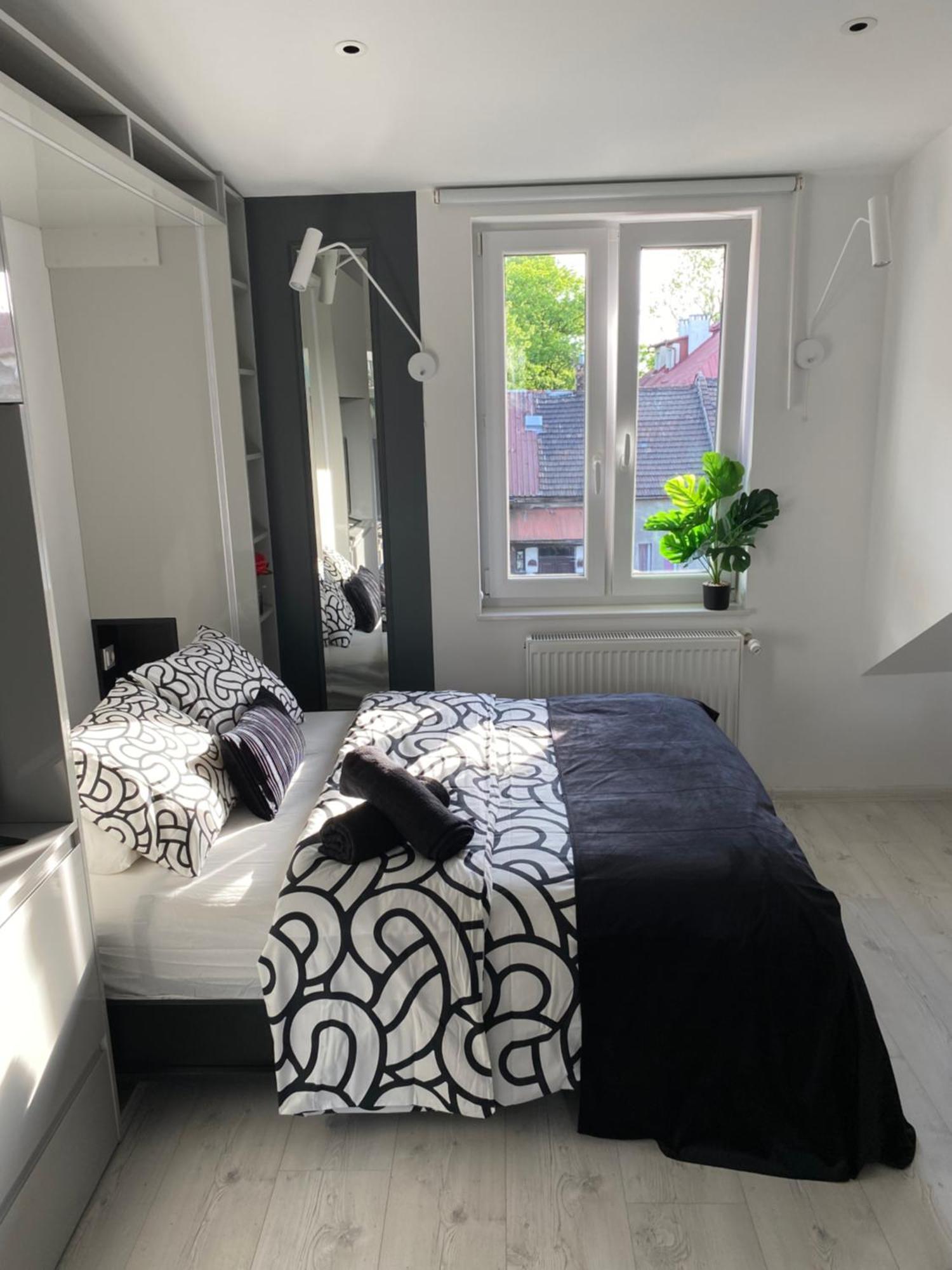Lovers' Loft Apartment In Krakow - Orawska 7 エクステリア 写真