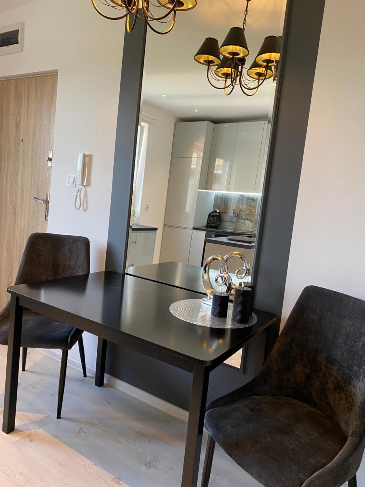 Lovers' Loft Apartment In Krakow - Orawska 7 エクステリア 写真