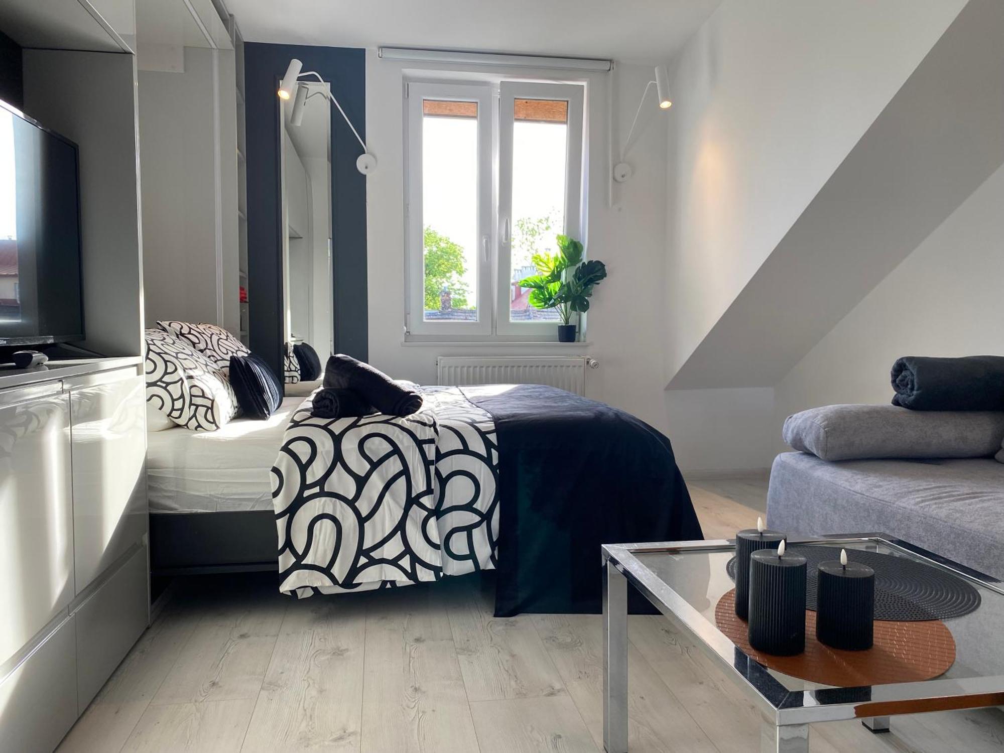 Lovers' Loft Apartment In Krakow - Orawska 7 エクステリア 写真